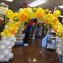 Organic Balloon Arch You are my Sunshine Size 6x6